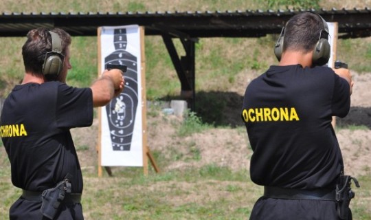 Pracownik ochrony